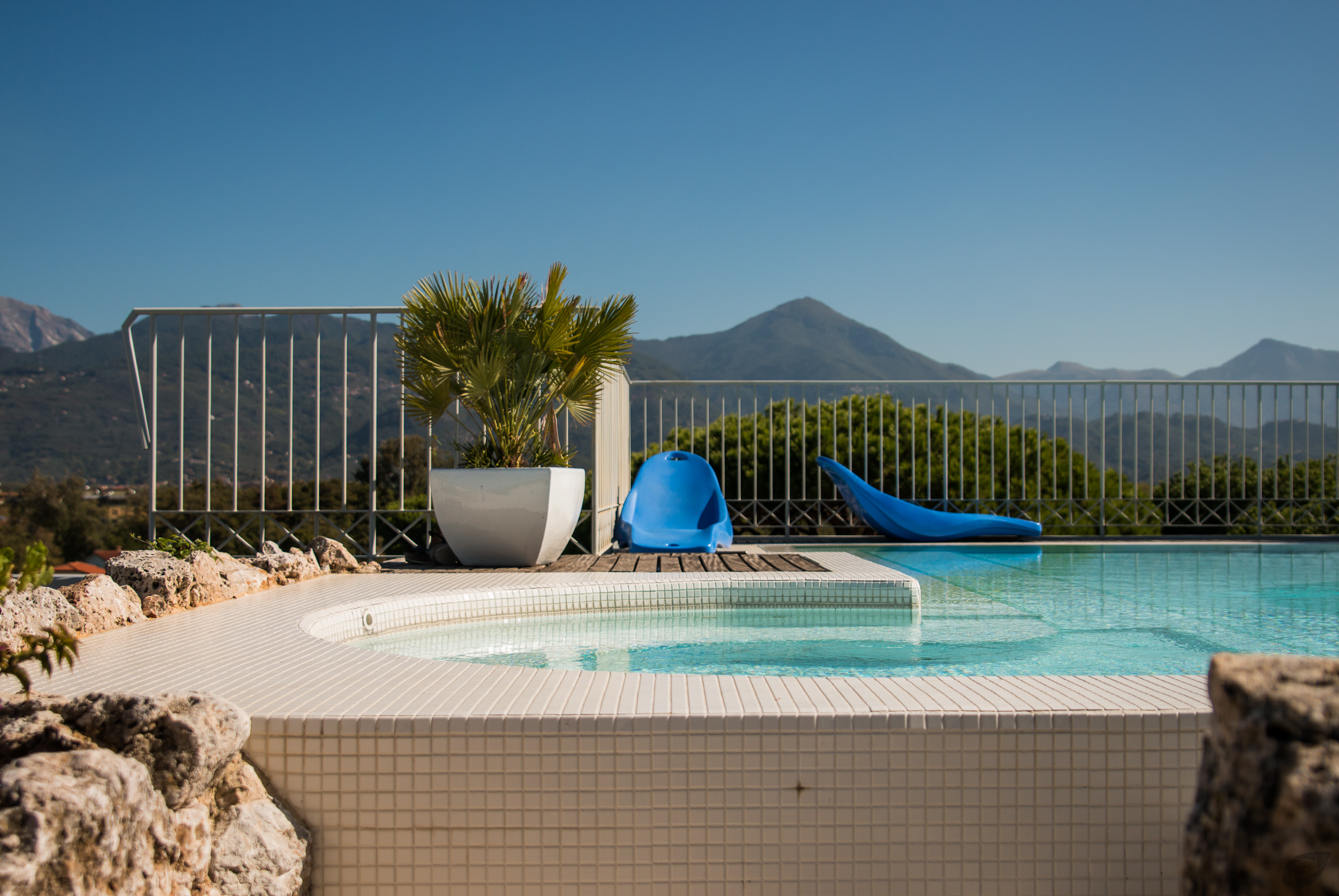 piscina  panoramica relax